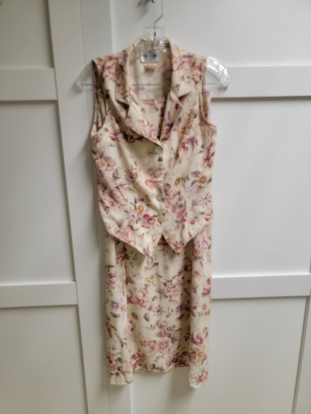 G.S.L Vintage Floral Cream Sleeveless Top & Skirt Set